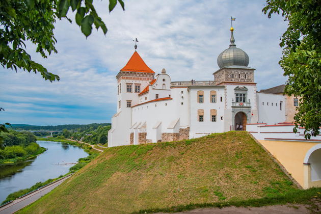Главное изображение экскурсии - Трансфер в Гродно и Лидский замок из Минска