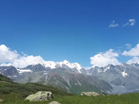 Путешествие к подножию горы Белуха с казахстанской стороны 