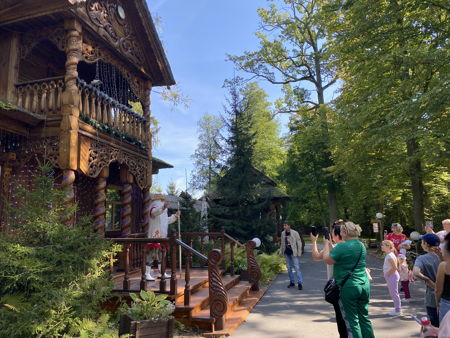 Резиденция Деда Мороза в Беловежской пуще