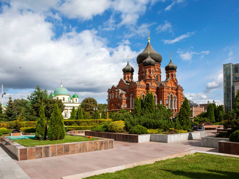 «Вдоль по Киевской»: прогулка по главной улице города