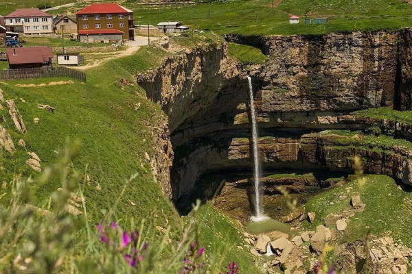 Авторский тур на родину поэтов и водопадов Хунзах