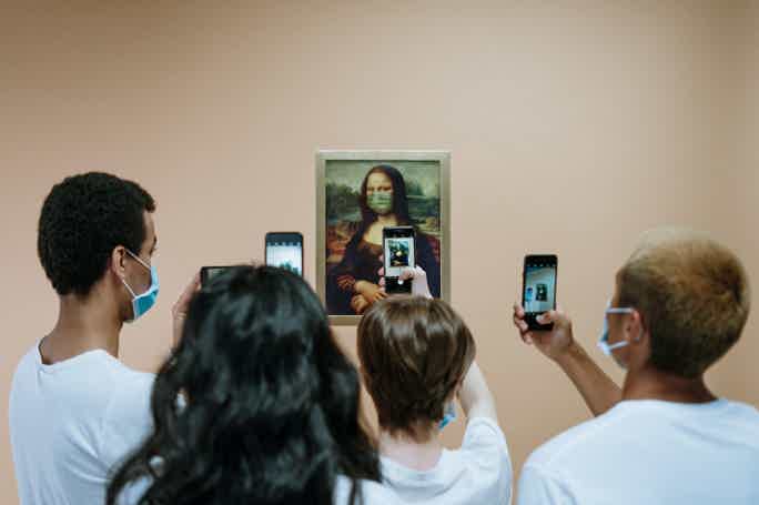 Louvre Museum Skip-the-line Access & Guidance to Da Vinci's Mona Lisa