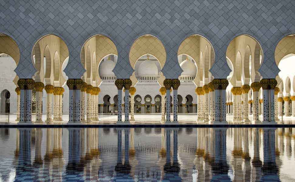 Феррари парк + Мечеть шейха Зайда - фото 5