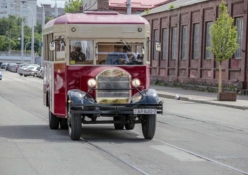 Обзорная экскурсия по Минску в ретро-атмосфере автобуса 30х годов - фото 4