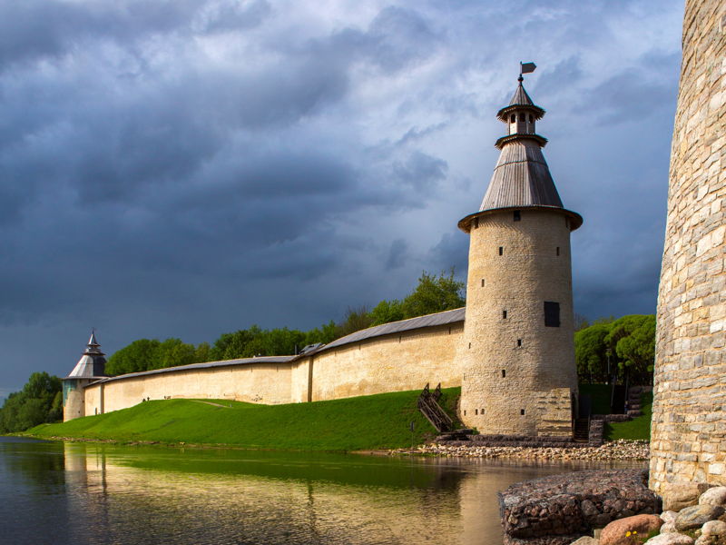Псковская классика за 3 дня - экскурсия в Псков, Россия