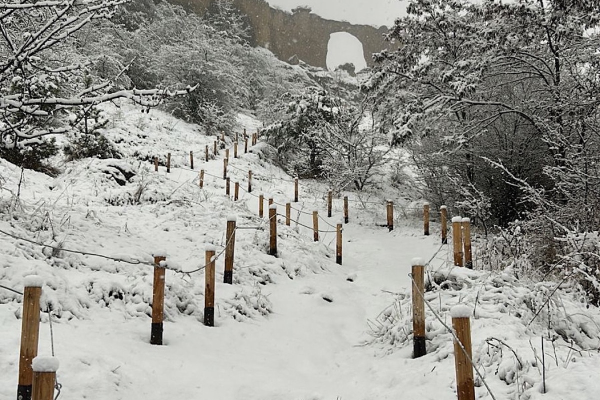 3 в 1 из Кисловодска: гора Кольцо + Медовые водопады + термальные источники
