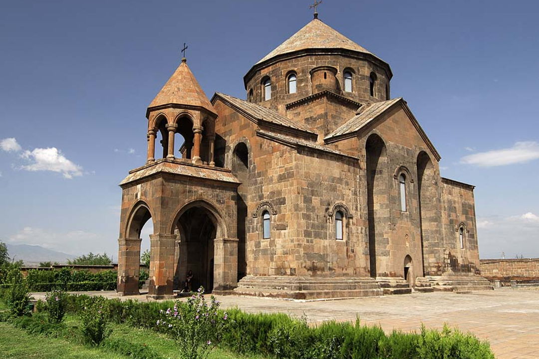 Гарни и Гегард, Эчмиадзин и Симфония камней — фото 6
