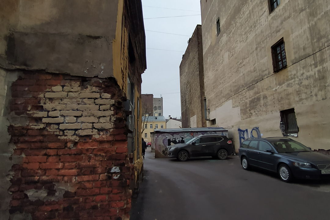 Проходные дворы Петербурга: Васильевский остров  — город в городе — фото 5