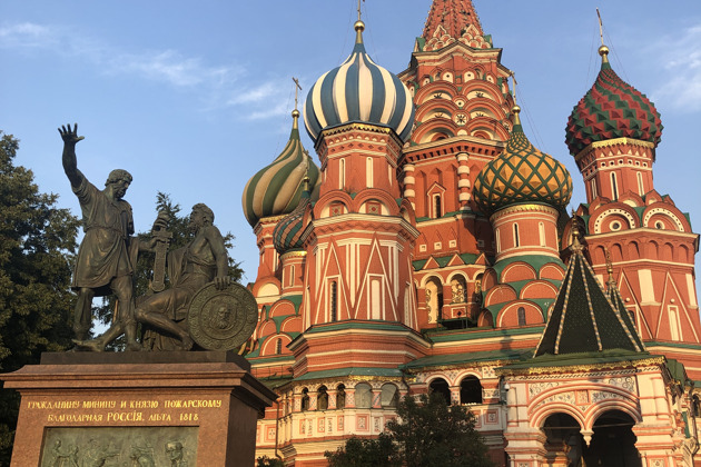 Вокруг Кремля: от древней Руси до наших дней
