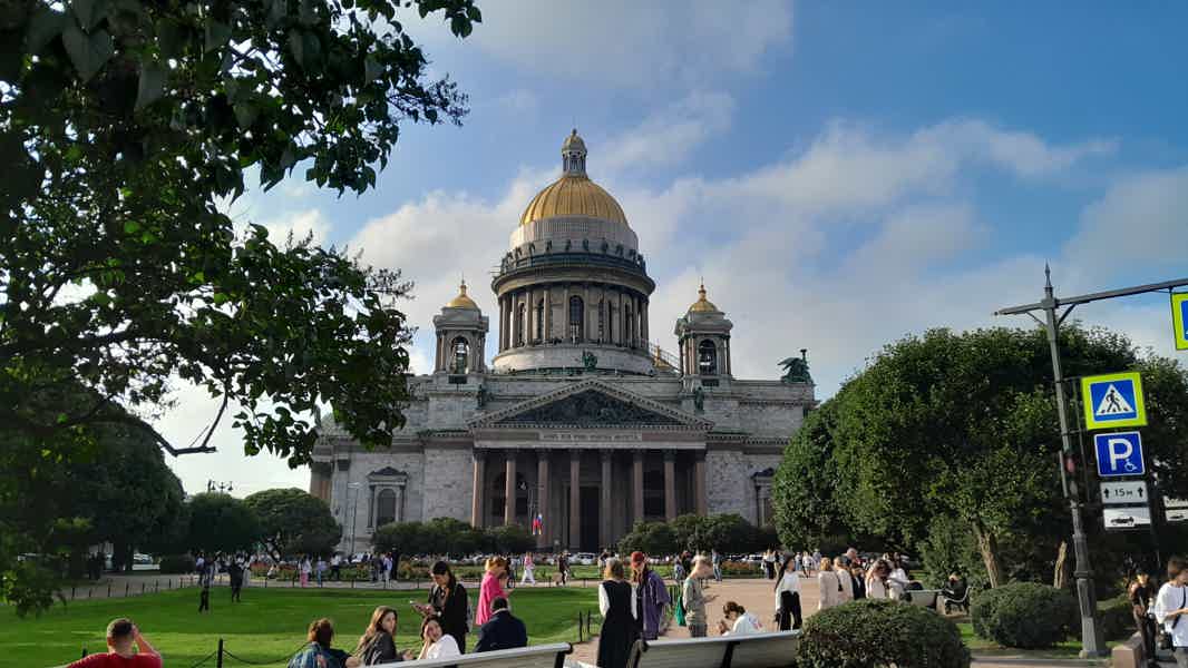 Истоки власти в России. Политика на сцене Петербурга - фото 1