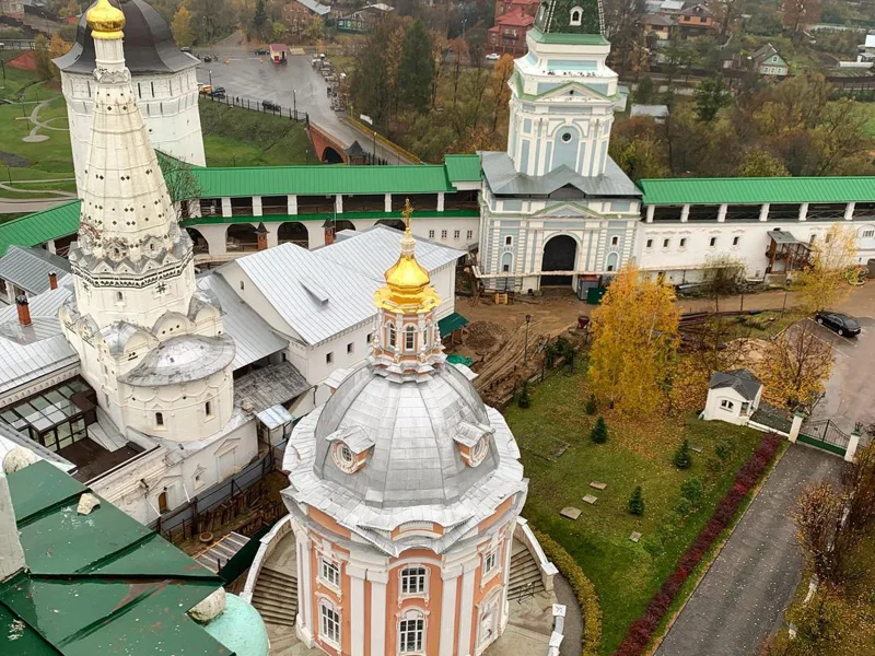 Духовный центр России: экскурсия по Троице-Сергиевой Лавре — фото 7, Сергиев Посад | Покатаем