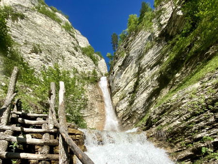 Борзойский водопад