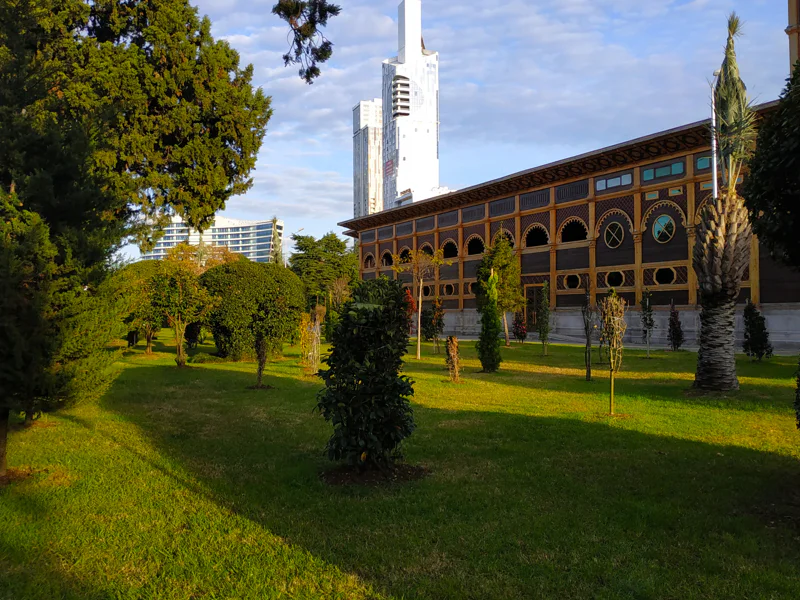 Знакомство с Батуми: пешеходная экскурсия и прогулка на кораблике — фото 4, Кобулети | Покатаем