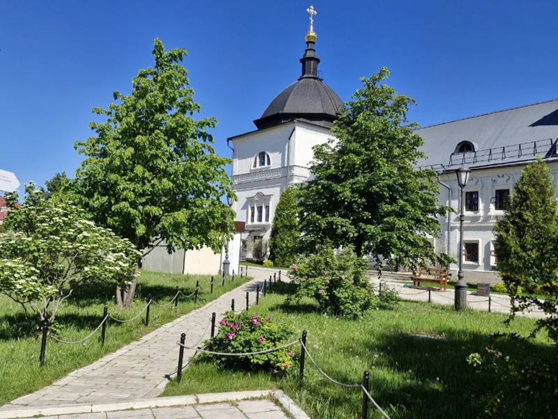 По окрестностям Казани: Свияжск, Раифа, Иннополис и Вселенский храм — фото 5, Казань | Покатаем