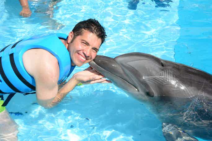 Экскурсия в большой Сочинский дельфинарий!