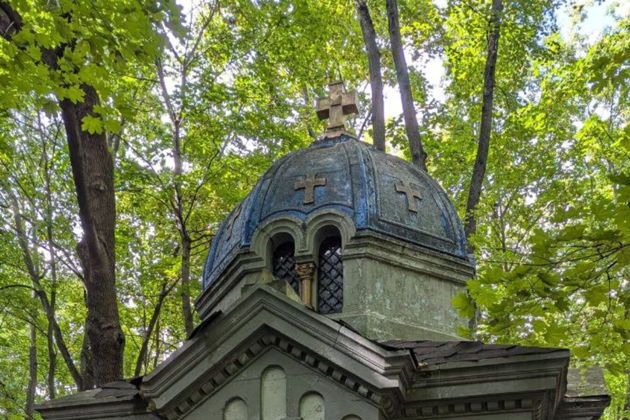Виды Тени Введенского кладбища: история, судьбы и легенды — пешеходная экскурсия