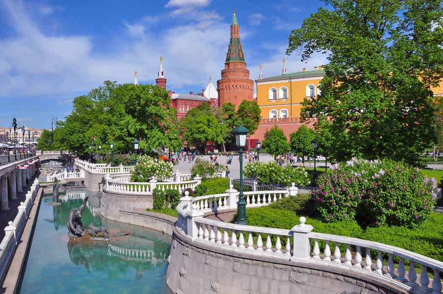 Александровский сад и Красная площадь - фото 6