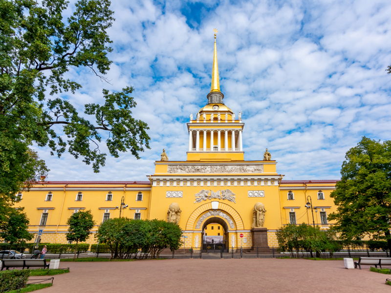 Дождливый день в Санкт-Петербурге 2026: что делать в плохую погоду
