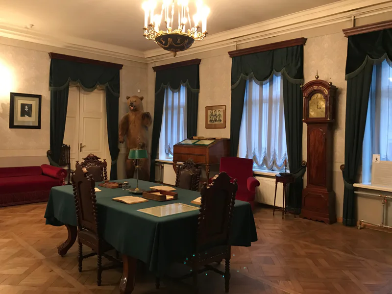 Литературный Петербург, XIX век (для школьных групп) — фото 2, Санкт-Петербург | Покатаем