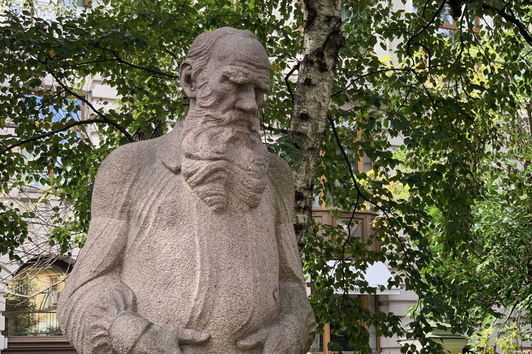 Великолепная Пречистенка: фасады и лица — индивидуальная экскурсия — фото 8