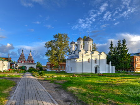 Ризоположенский монастырь