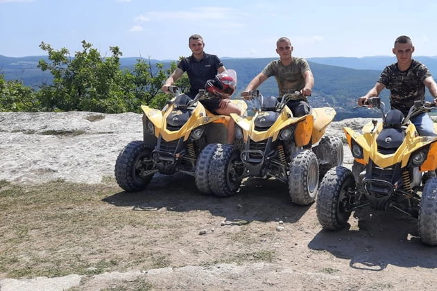 Виды В долину Кара-Коба