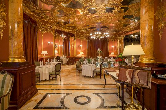 Экскурсия в отель Savoy с обедом в легендарном ресторане