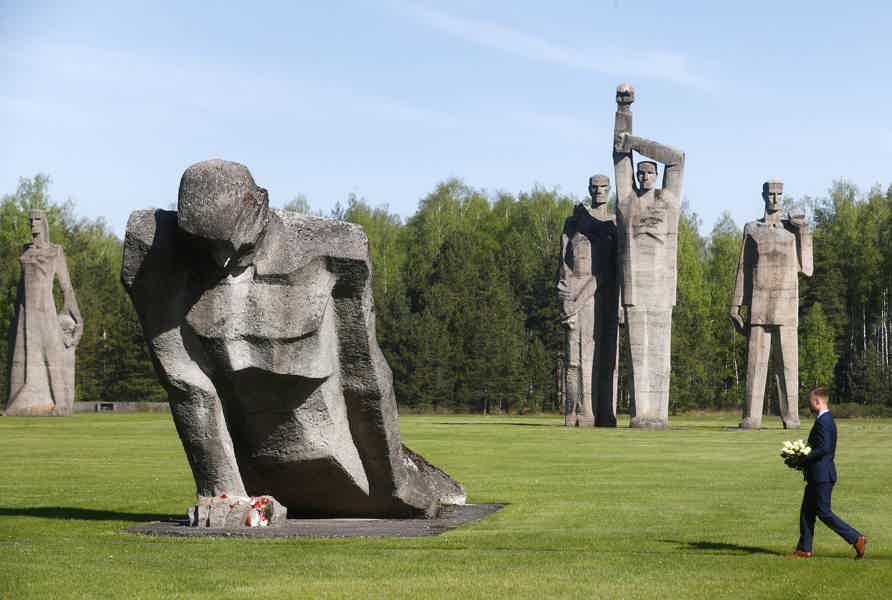 Саласпилсский мемориал жертвам фашизма - фото 2