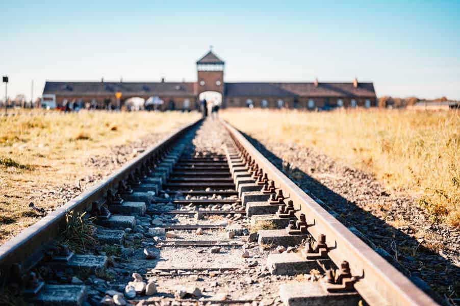 From Krakow: Auschwitz-Birkenau Tour with Transportation - photo 6