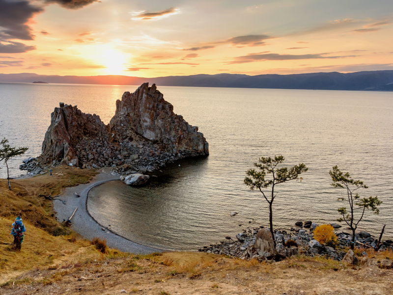 Вечерняя водная экскурсия на остров Чаек на Ольхоне - экскурсия в Байкал, Россия