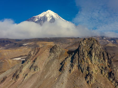 Вулкан Авачинская сопка