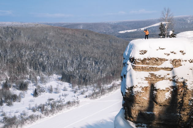 Виды 4в1: Гора Полюд, скала Ветлан, пещера с окаменелостями, «ряжи» на реке Вишера