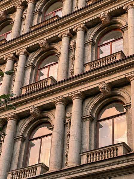 Мифы, тайны и архитектурные сокровища Васильевского острова - фото 4