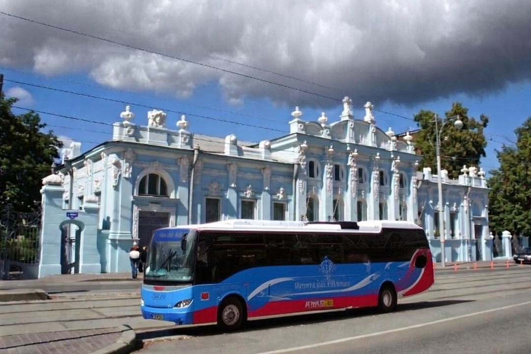 Групповая авто-пешеходная экскурсия по Перми «Город контрастов и традиций» — фото 1