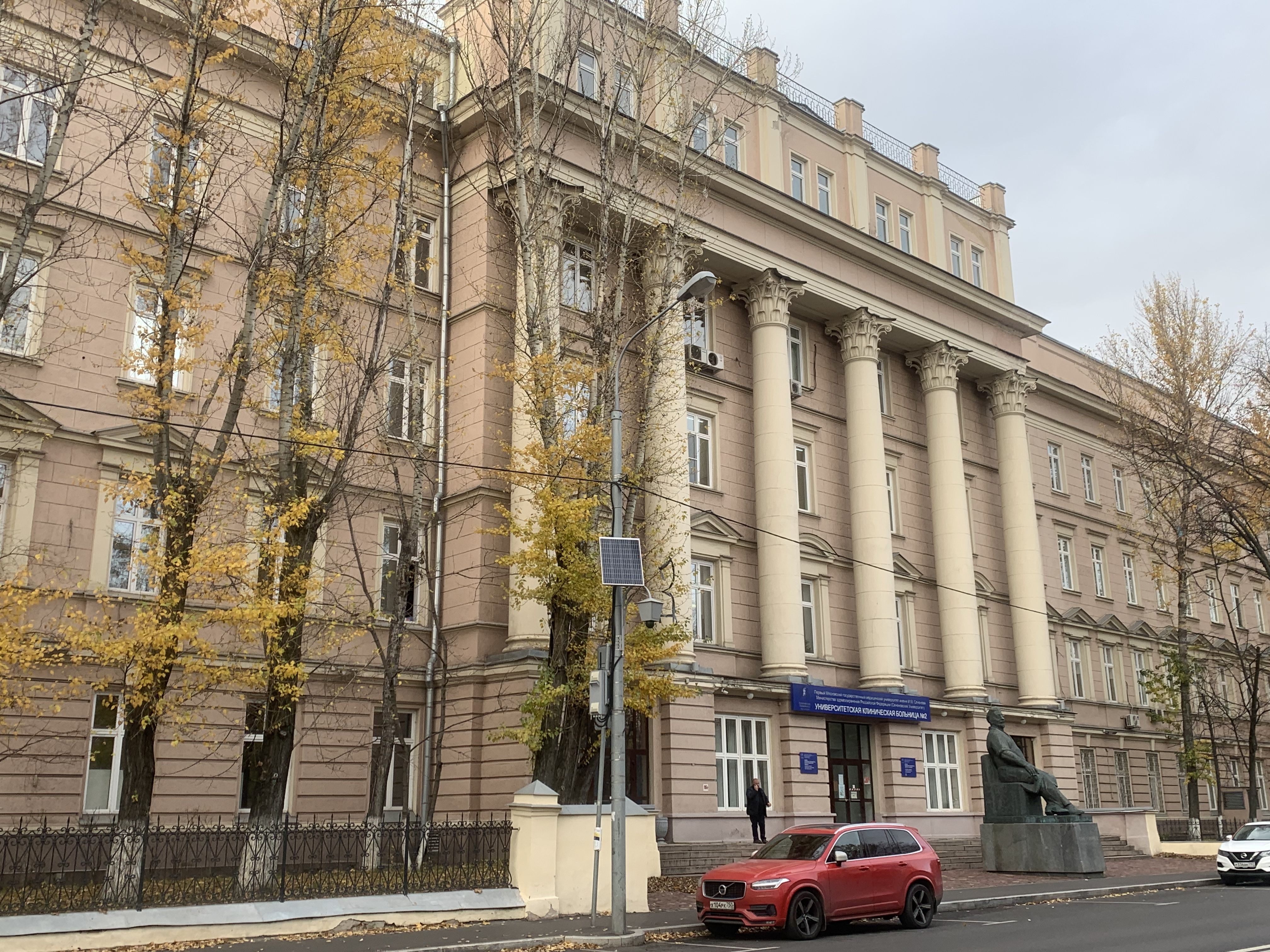 Истории Девичьего поля, кадр 7