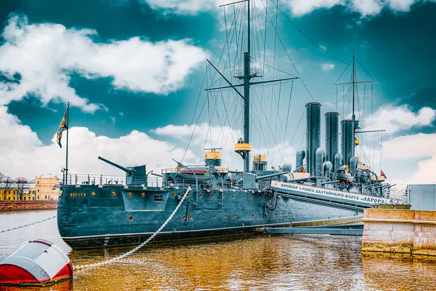 Большая обзорная экскурсия по Петербургу и крейсер «Аврора» - фото 4