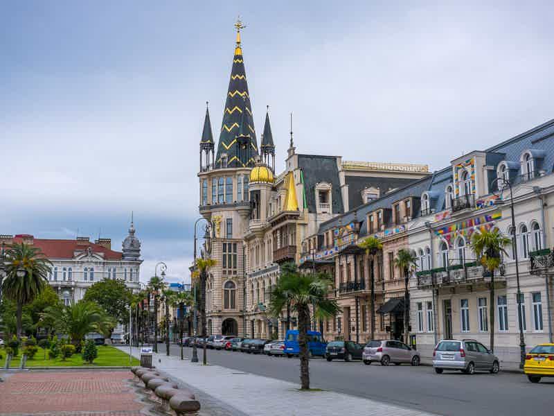 Батуми и его живописные бульвары за 3,5 часа - фото 1