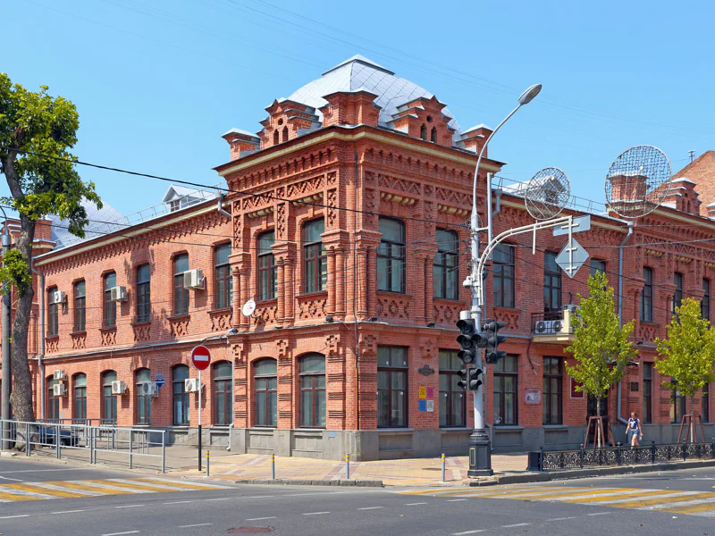 Обзорная пешеходная экскурсия по Краснодару — фото 7, Краснодар | Покатаем