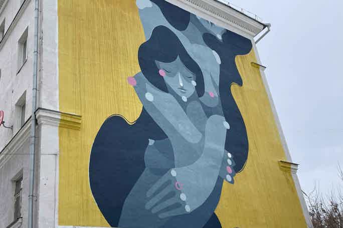 Аудиопрогулка по столице стрит-арта: о чём говорят стены Екатеринбурга