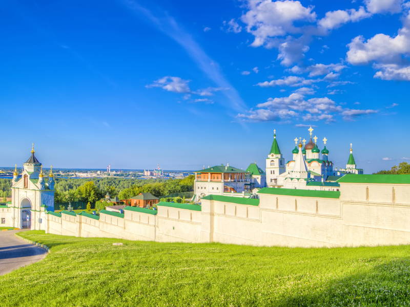 Панорамы древнего Нижнего: обзорная экскурсия и Печерский монастырь