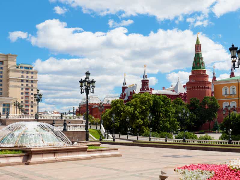 Красная площадь и Александровский сад. История, мифы и легенды Москвы - фото 2