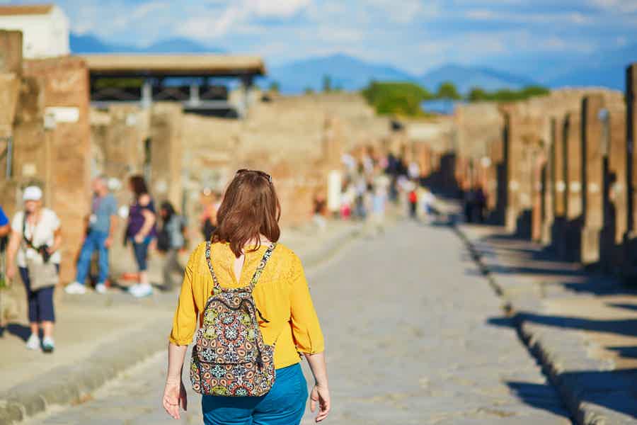 From Rome: Pompeii All-Inclusive Tour with Live Guide - photo 4