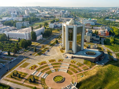 Площадь Республики