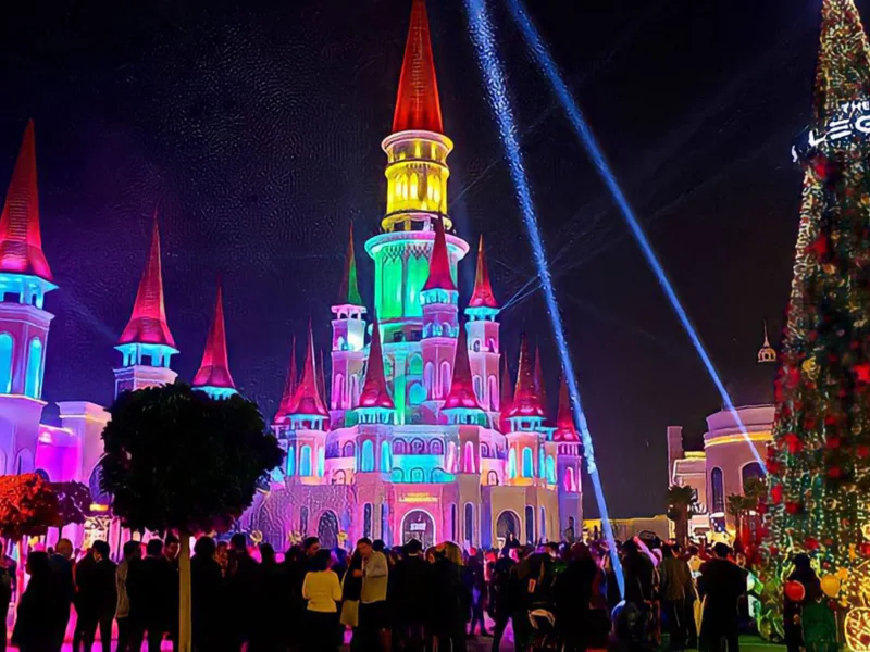 Поездка из Сиде на ночное шоу в Turkish Disneyland (Land of Legends). — фото 2, Сиде | Покатаем