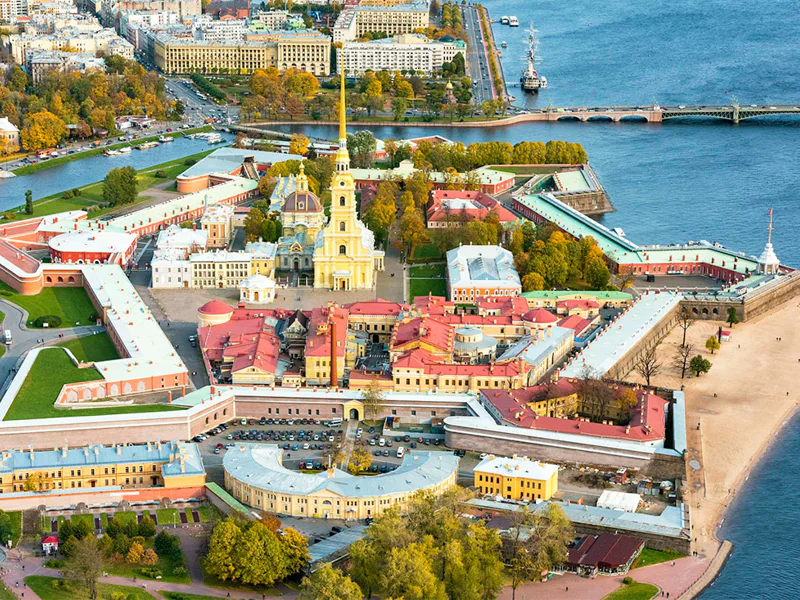 Обзорная по Петербургу и Петропавловская крепость с личным гидом — фото 5, Санкт-Петербург | Покатаем