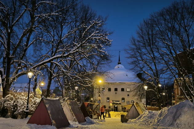 Рождественский город W