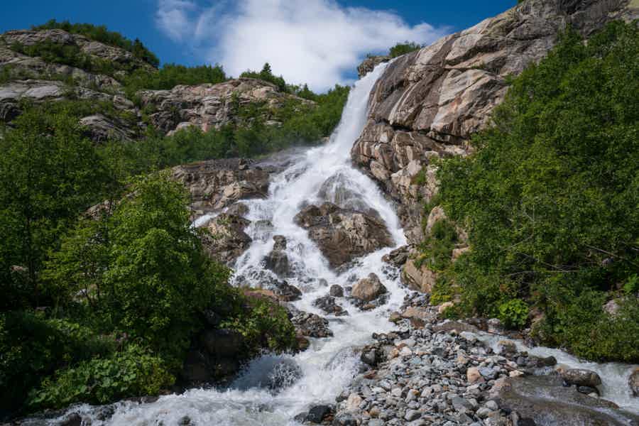 Несложный поход к Алибекскому водопаду - фото 2