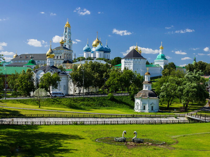 В обитель Сергия Радонежского - экскурсия в Сергиев Посад, Россия
