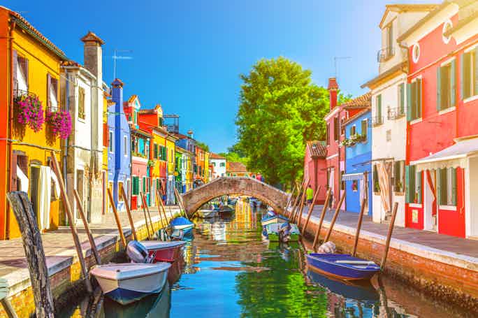 Grand Canal, Murano and Burano Half-Day Boat Tour