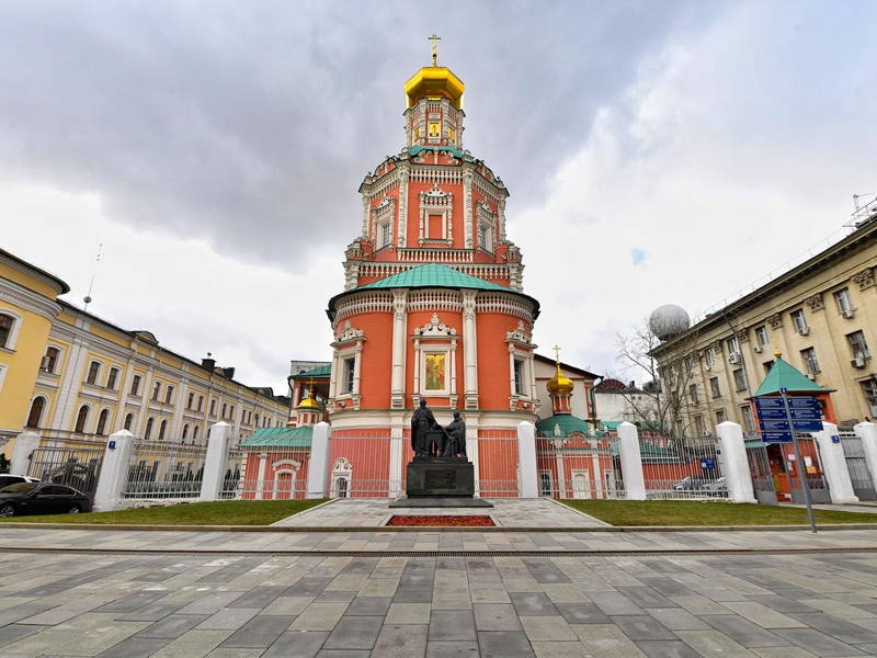 Загадки Китай-города Москвы: Варварка, Ильинка, Никольская, Зарядье